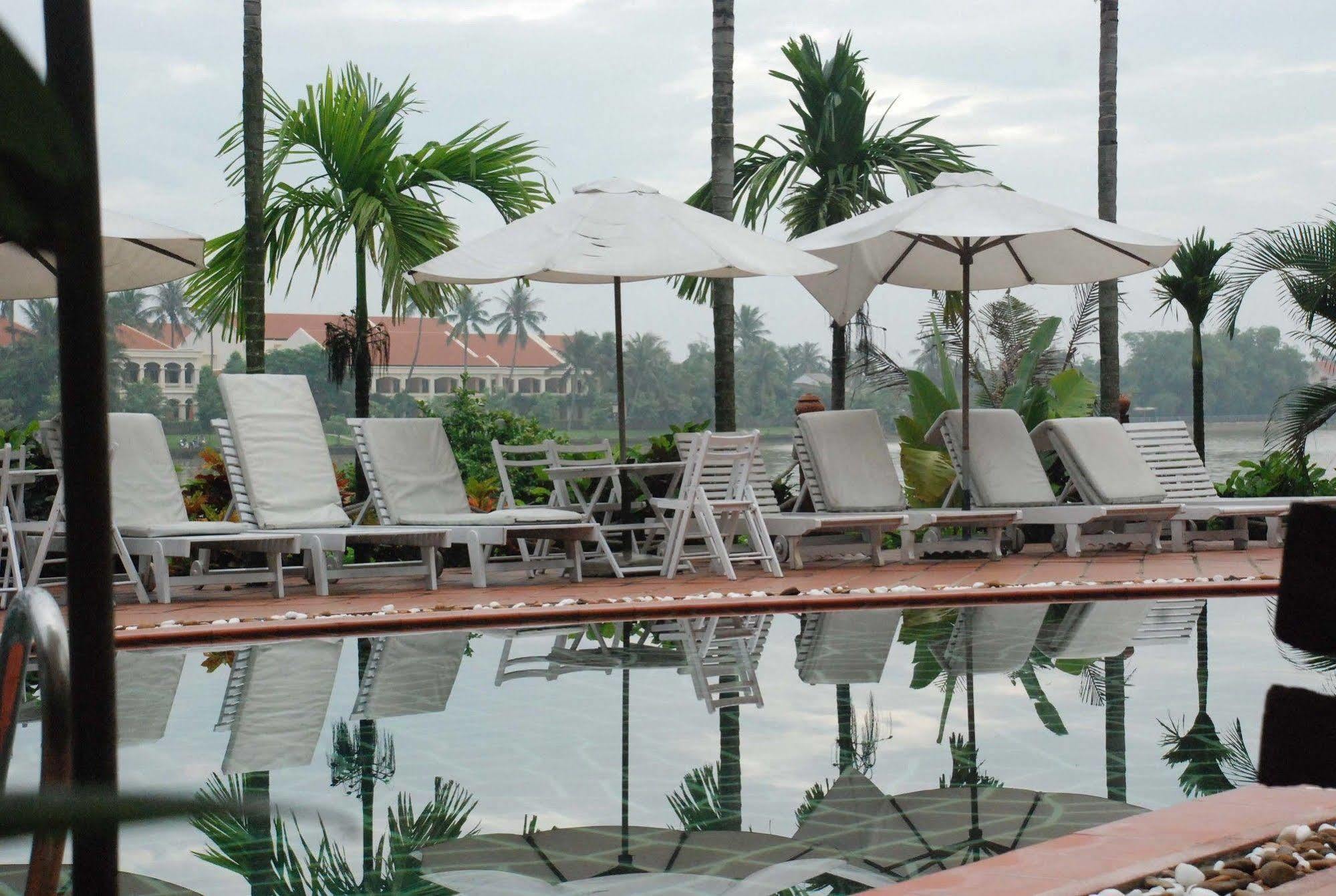 Pho Hoi Riverside Resort Hoi An Exterior photo